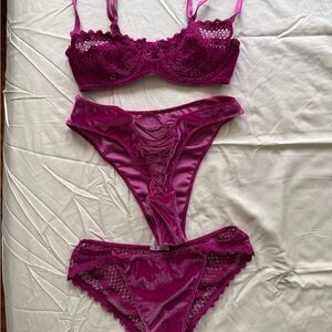 Savage X Fenty Lace Bra Set in Rich Purple